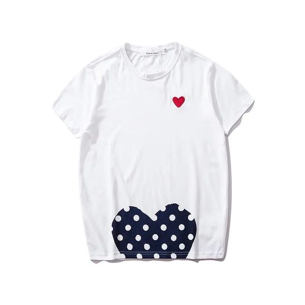 CDG T-Shirts Tasarımcı Gömlekleri Oyun Erkek Tişörtleri Kırmızı Kalp Oyun Tişört Kısa Kollu Beyaz Kırmızı Kalp Erkek Orta Tee Lüks Moda Klasik Tasarımcı 1395