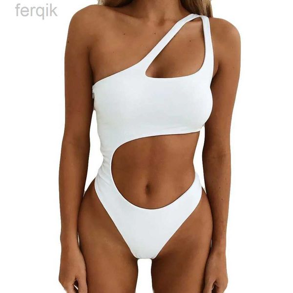 Menas de banho feminina Hollow Out White One Piece Swimsuit para mulheres Push-Up Bra Bra Beach Bikini One Piece Swimwear Pool Sexy Bathinging Bodysuit D240424