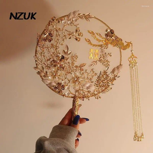 Hochzeitsblumen Nzuk Gold Chinesischer Brautfan tranditioneller roter Phönix Perle Perlen Perlen Luxus Quasten Typ Bouquet Accessoires