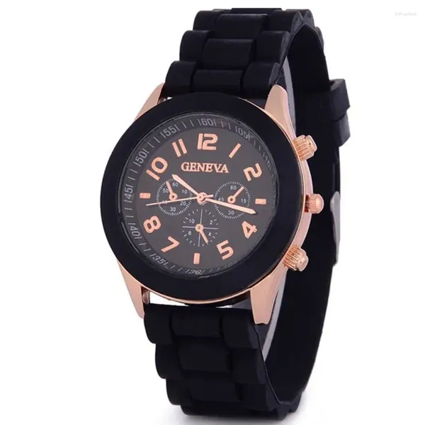 Relógios de pulso Silicone Strap Quartz Fashion Sports Sports Wrist Watches Casual Women Electronic Watch