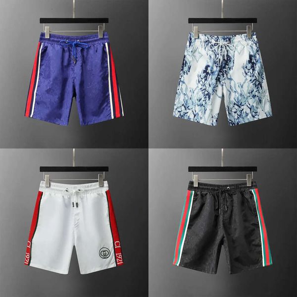 Summer 2024s Swimwear Men Board Pattern Designer Sports Sports Sports Running Fiess Seaside Surf Beach Breasble Swim Shorts S