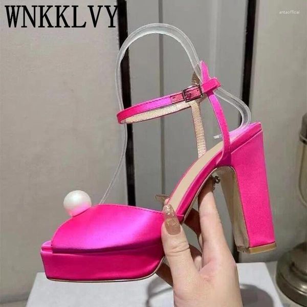 Scarpe eleganti estate di lussuoso decorazione perle tacchi a pezzi sandali da donna a punta di piedi caviglia sandalie sexy banchetto di tallone super alto