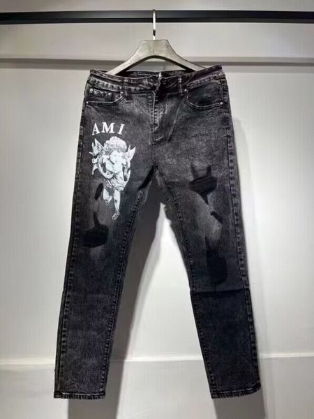 Jeans designer maschile di alta qualità aammii pantaloni di moda distrutti lettere di angelo stampato jeans skinny lavati neri