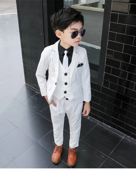 Tees Flower Boys Terno de casamento Branco Crianças Festa do baptismo Tuxedo Dress Day do Dia das Crianças Pinao Costume Escolar Uniforme