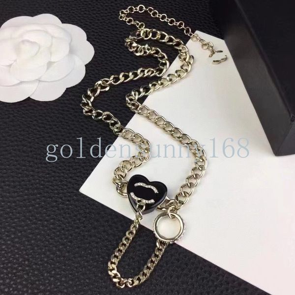 Brand Heart Letter Pinger Designer Colares de marca Mulheres 18k colares dourados Cadeia de presentes vintage Love Casal Family Jewelry Colar Chain Chain Style Chain