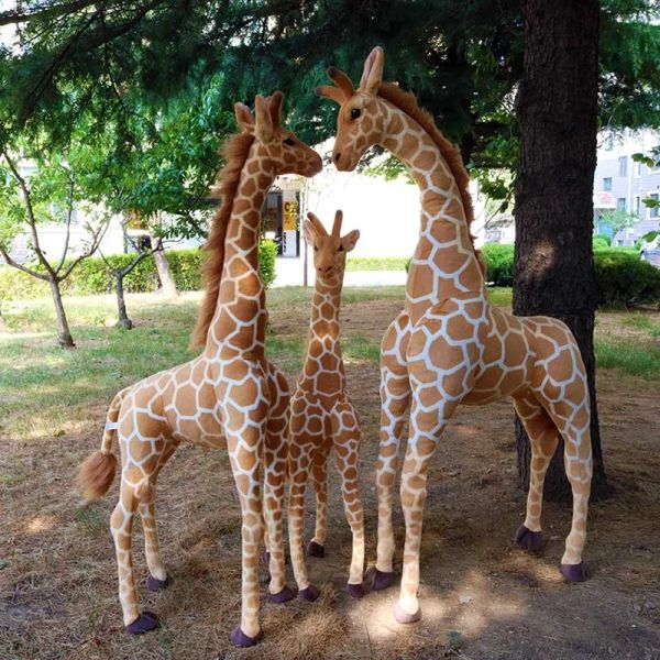 Cuscini Nuovi Giganti da 50120 cm Giant Real Life Giraffa Peluga giocattoli carini bambole di cervo ripieni di cuscini morbidi cuscino regalo regalo di compleanno ragazzo