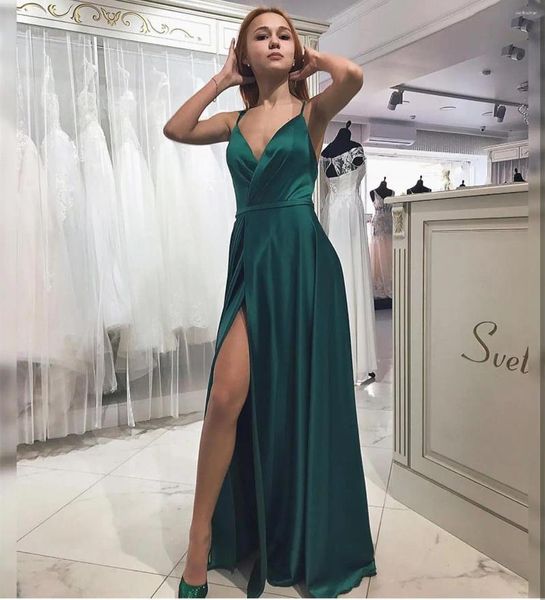 Parti elbiseleri zarif gece elbisesi 2024 yeşil saten yan yarık spagetti kayış kolsuz tatlım kadınlar resmi zemin Noel Z