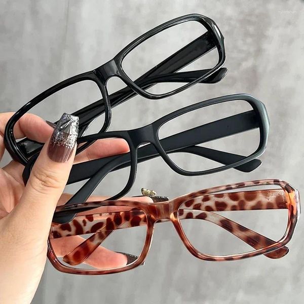 Occhiali da sole Vintage Little Black Square Frame Teaces Y2K Leopard Stampa dolce Cool Spicy Girl Feel Premium Cosplay Pografia occhiali