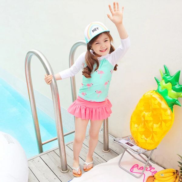 Costumi da bagno a doppia costume da bagno adolescenti bambini protezione solare protezione a maniche lunghe con gonna split in stile flamingo costume da bagno per ragazze