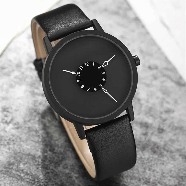 Relógios de punho 2022 Moda Creative Watches Men Watches Casual Sports Payu Leather Band Quartz Rates