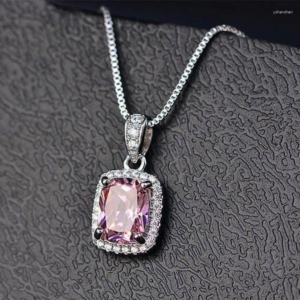 Anhänger Halskette Huitan Luxus Elegant Lady's Cubic Zirkonia Halskette Weiß/Grün/Lila/rosa Farben Mode Hochzeit Eternität Schmuck