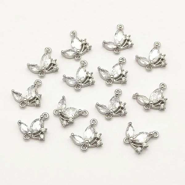 Collane Nuovo arrivo!50pcs Cubic Zirconia Pendenti Connettore farfalla per farina Orecchino di Orenate Fili Reperti di gioielli Componenti