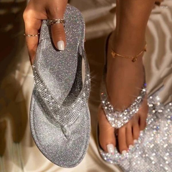 Slippers glitter dourado/prata clipe dedo chinelos falhas de marca mulher estudante slides ao ar livre sapatos de senhora sandálias de verão bling