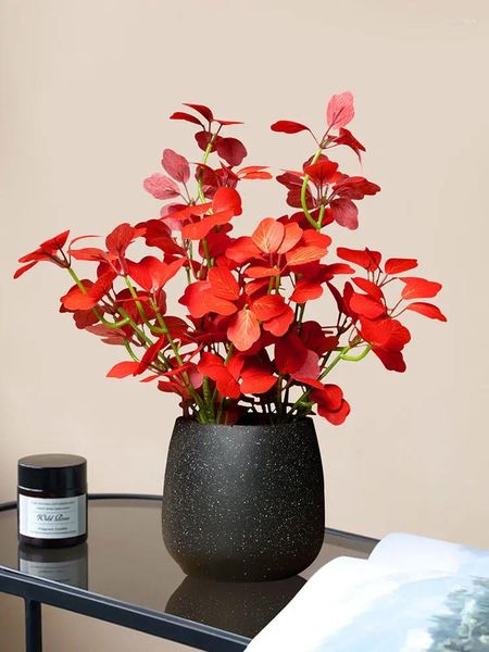 Dekorative Blumen 33 cm 110 Blätter künstlicher Schefflera -Pflanzen Fälschliche vier Blattklee kleine Seiden Eukalyptus Desktop Blatt für Heimliebe Geschenk
