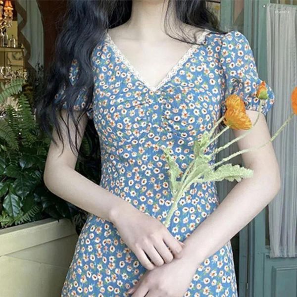 Lässige Kleider Cottagecore Kleid Französisch Blue Blue Taille Blumen 2024 Frau Vintage Slim Body V-Neck Puffhülle Sommer Frauen