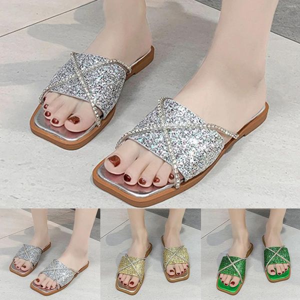 Slippers Spring and Summer Fashion feminino shrehstones com fundo plano