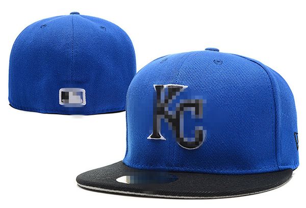 Designer Herrenmodebasketballteam Klassische Anpassungsfarbe Flat Peak Full Size Closed Caps Baseball Sport Saded Hats in Größe 7- Größe 8 Basketballteam Snapback H4