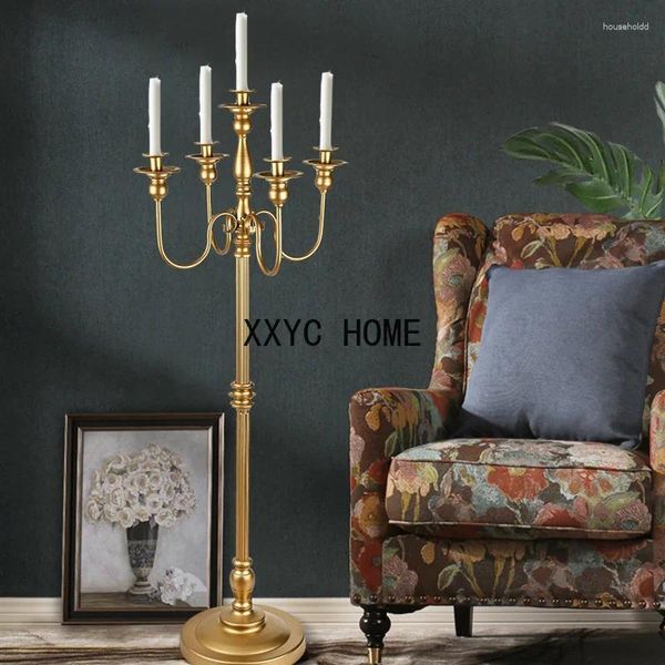 Kerzenhalter Höhe 160 cm Luxus 5 Arm Metallhalter Weihnachten Hochzeitsveranstaltung Dekoration Tallboden Candelabra Gold weiße Kerzenstick