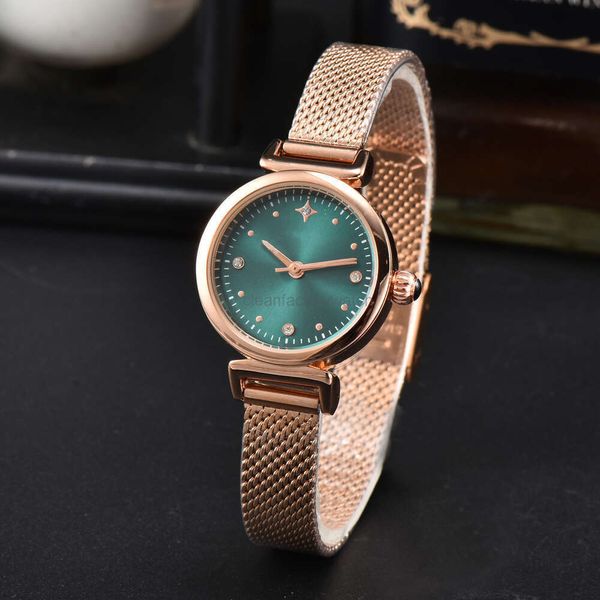 Novo canal Chegada 37mm Mulheres relógios Moda Homens Assista Ladies Quartz Assista