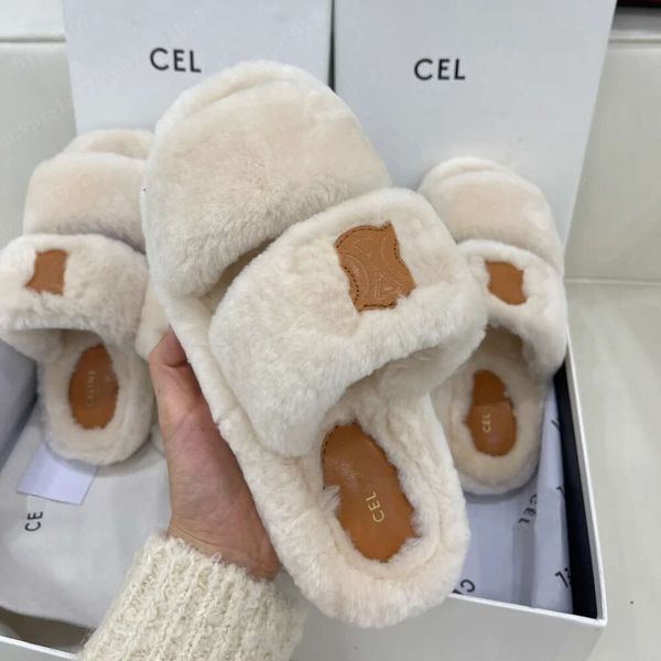 Designer Luxusschuh Frau Teddy Fuzzy Flop Flip Slipper Blüte Gummi Sandalen Schieber Bären flauschige Ladungsstoffe Winter Plüsch Slipper Flach pelzige Sandale Innenschuhe