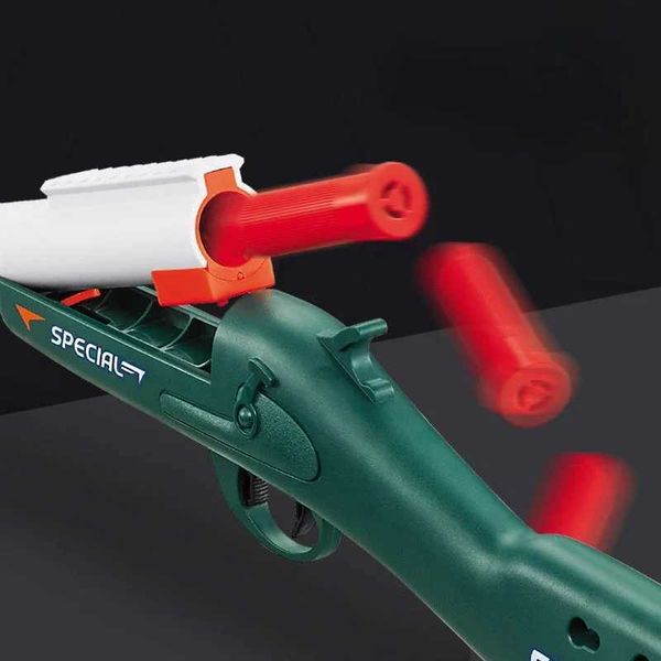 Silah Oyuncakları 2024 S686 Av tüfeği kabuğu Eject Toy Silah Yumuşak Bullet Airsoft Launcher Açık Spor Pistola Atış Silahı Çocuklar İçin Erkek Hediyesi240425