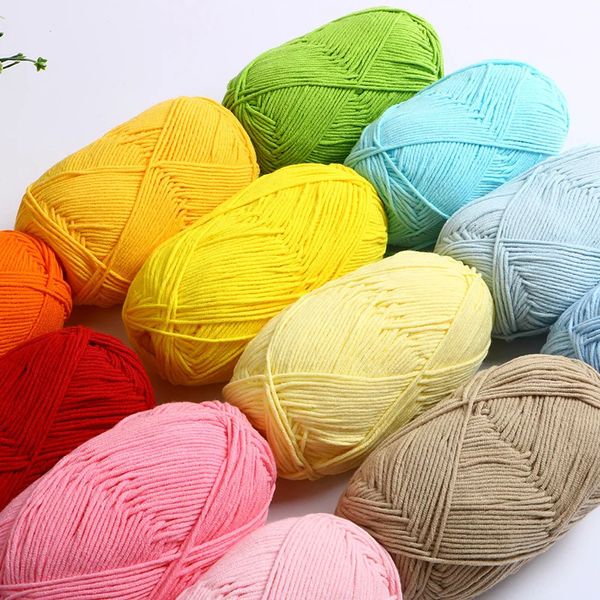 50gset 4 -ly -Milch -Baumwoll -Strick -Wollgarn -Nadelfärben gefärbt Lanas für Häkelhandwerkspullover Hutpuppen zu niedrigem Preis 240411