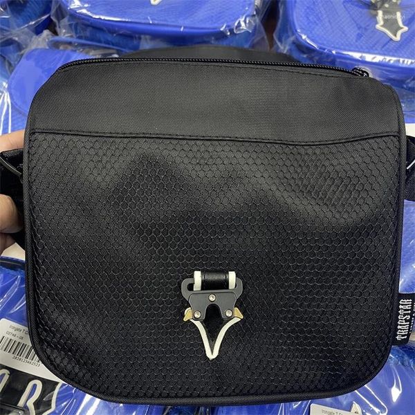 Sacos de compras bolsa bolsa de luxo bolsa de designer de moda de ombro único e mulheres casal t letter tendência carteira de alta qualidade durável