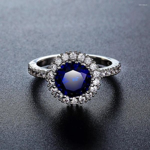 Rings de cluster Azul royal stromestone cúbica zircônia feminino noivado