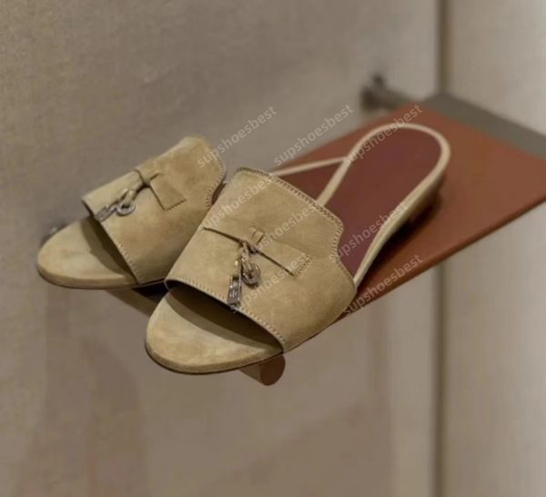 Sandalen für Frauen Männer Mode Loro Pianos Luxus Beach Pantoffeln echte Lederwohnungen Sandalen Sommerschuhe Slipper Ausrüstungsbähnen mit Staubbeutel