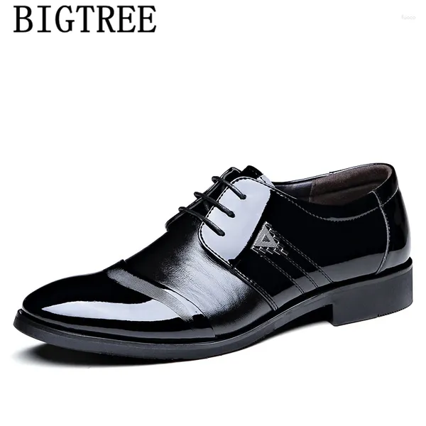 Sapatos casuais terno homens homens clássicos vestido de condomínio elegante da marca italiana Oxford Formal Chaussure Homme Ayakkabi