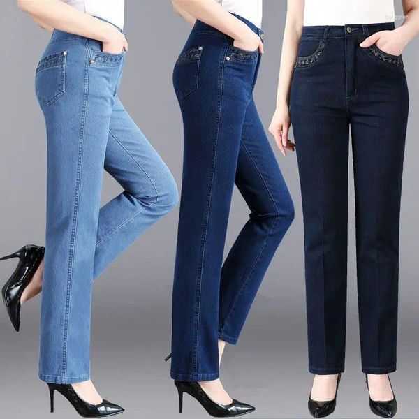 Jeans femininos grandes 38 mãe com bolsos de bordados de primavera de cintura alta calça lisa de perna lisa calças de jeans casuais