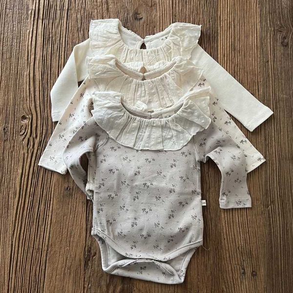 Rompers Hy23027 Çocuk Giyim Bahar Yeni Çocuklar Dantel Yaka Tulum Yeni doğan bebek için Yumuşak Yumuşatma Türük