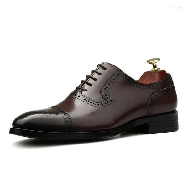 Kleiderschuhe Luxus italienische Männer Oxford echte Leder Männer braun schwarze handgefertigte Hochzeitsgeschäft formelle Brogues