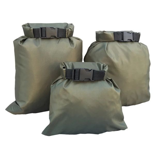 Acessórios 1.5+2,5+3,5L 3pcs Bolsa de armazenamento de bolsa seca à prova d'água Rafting canoagem caiaque de canoagem carregando itens valiosos perecíveis