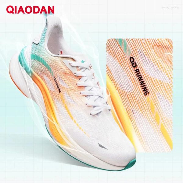 Scarpe casual Qiaodan Running for Men 2024 Summer traspirante sneaker da allenamento comodo antimico di alta qualità XM25230225