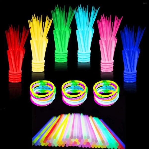 Decoração de festa 100pcs Glow Sticks Neon in the Dark Supplies Decores de Natal iluminam brinquedos de decorações de aniversário luminosas favor