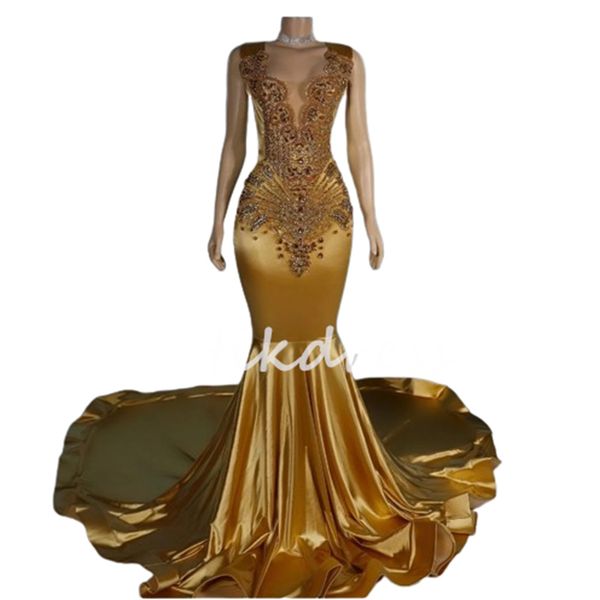 Chic Gold Mermaid Diamond Prom Kleider 2024 Seiden Satin Schwarze Mädchen Plus Größe Abendkleid O Hals Perlen Böse