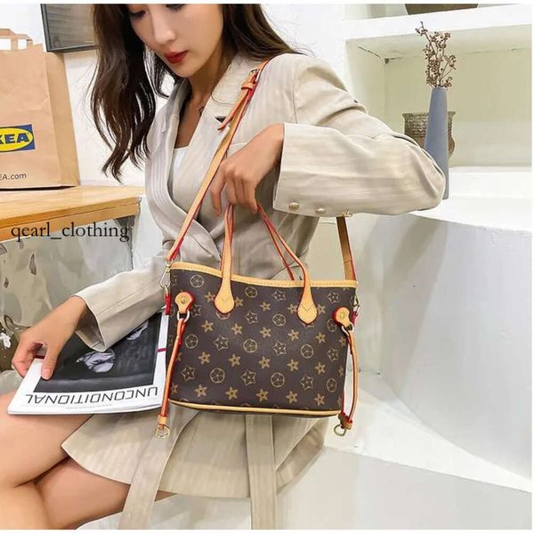 Sacca LVSE Luxurys Designer Bag 3pcs Set Women Borse Borsa Louies Bag della Pulsa in pelle Cross Corse Luis Vuittons Bag Lady the Tote 4061