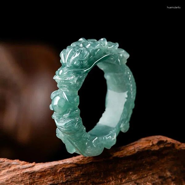 Ringos de cluster de cluster de alta qualidade jadeite ring rei do dragão azul com times artesanais tridimensionais do tipo Jade Men Gift