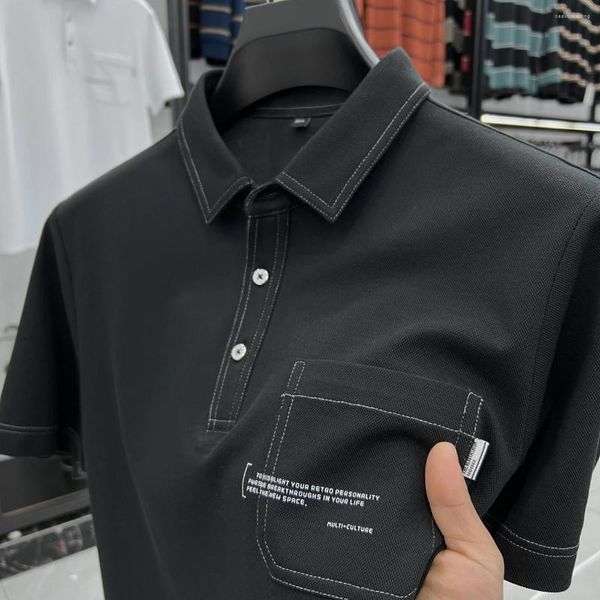 Camisa de bolso de pólo da moda masculina de pólo de bolso impresso de manga curta 2024 Marca de seda algodão de seda respirável camiseta de cor sólida casual