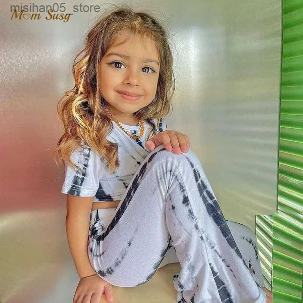 Roupas conjuntos de roupas de moda menina de menina de menina conjunto de camiseta+calça de fundo largo 2pcs roupas de traje infantil de verão de manga curta 1-10y q240425