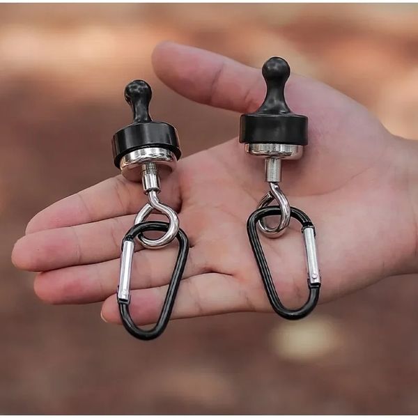 1 pcs Strong Carabiner magnetico Tormico di portachiavi Clip da campeggio D Tipo di blocco Filla Dista