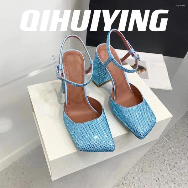 Sandali qihuiying fatti a mano Luxury blingling cristallo con fibbia a trappola a tracolla quadrata tallone tallone tallone botas mujer di grandi dimensioni