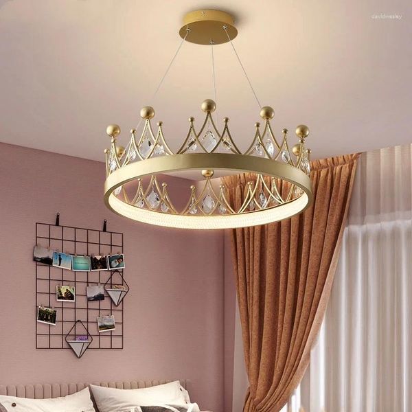 Lampadari a corona per bambini Croona di lampadario in stile europeo Cristalli sospesi Light soggiorno Lampada Minimalista Comprensione decorazione della camera da letto Aesthe