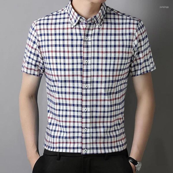 Herren lässige Hemden Fasion Baumwolle Kurzarm Shirt S für Männer Sommer Slim Fit Formal Top Plaid Single Taschenkleidung Gegenstände