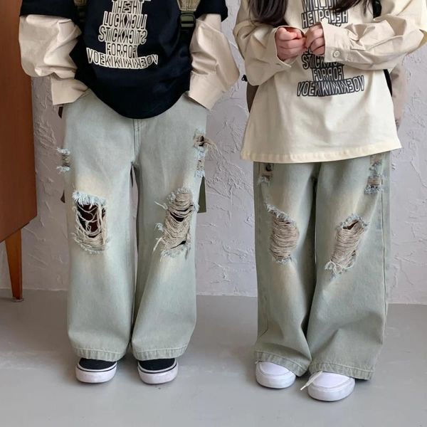 Hose Kinder Kleidung Kinder Denim Hosen 2024 Frühlingsjungen und Mädchen koreanischer Stil Casual Ripped Jeans Retro Loose Gerade Bein