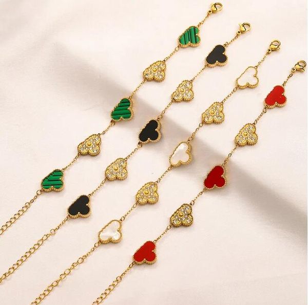Designer de pulseira multicolor clássica Designer de bracelete de ouro 18k Love Love Casal Flower Bracelets Projetado para mulheres Acessórias de jóias de alta qualidade