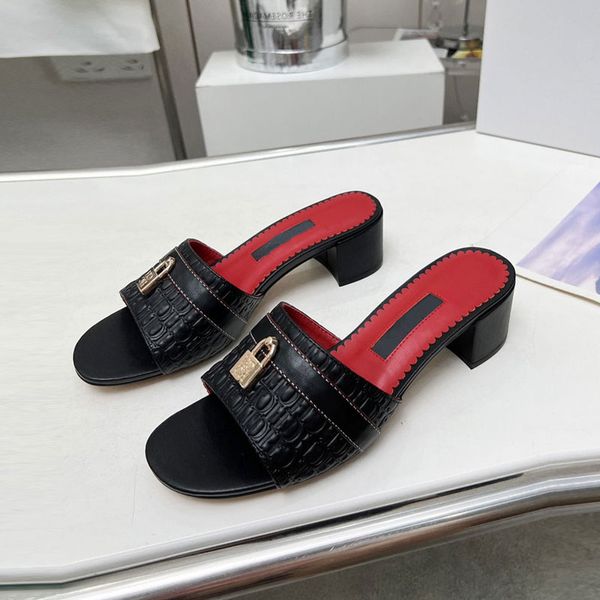 Sommer Frauen Mode Sandalen komfortable und süße offene Toe Beach Pantoffeln lässig und elegant neutral Home High Heels