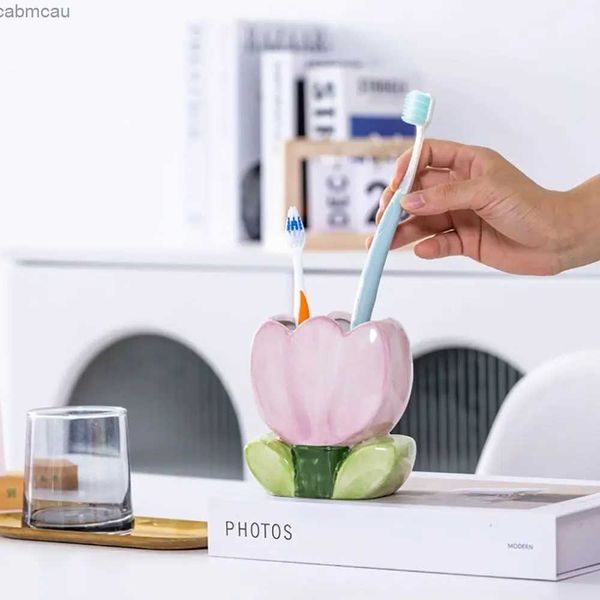 Vasos vaso de cerâmica requintada tulipe Flower Dissement Organizador de lápis Ornamento de desktop Creative Pen Pot