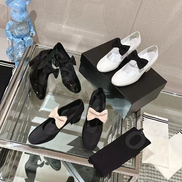 Дизайнерские туфли обувь Мэри Джейн Боу Боуты Патентные кожаные насосы роскошные бренды парижские винтажные высокие каблуки кусочки каблуки с пряжки